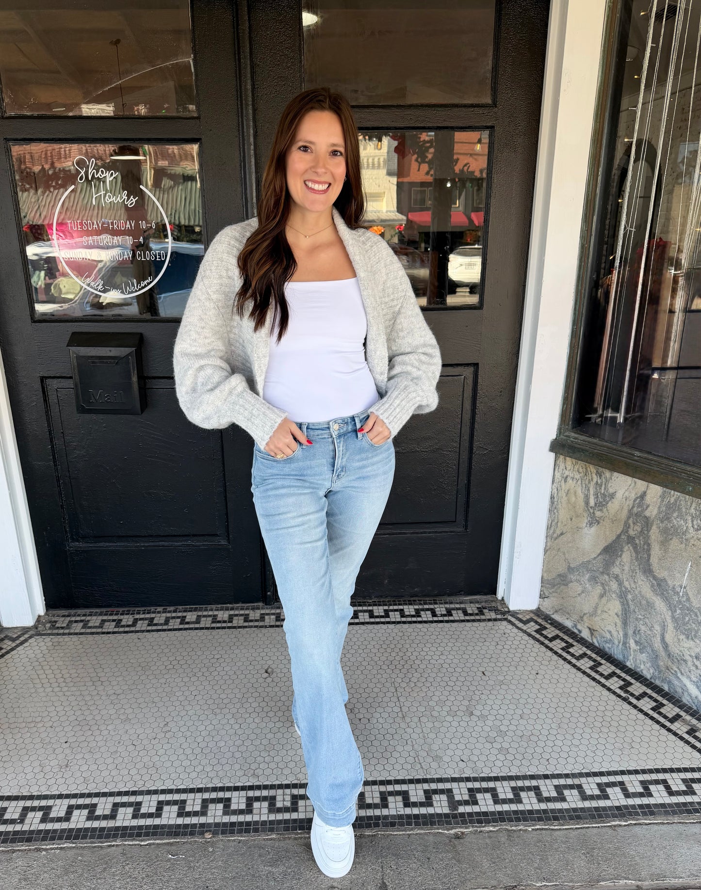 Cropped Chunky Knit Sweater Shrug