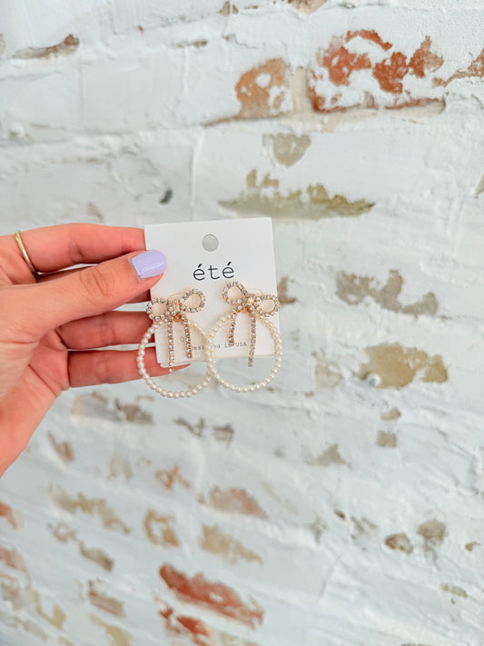 Bow Crystal Pearl Hoop