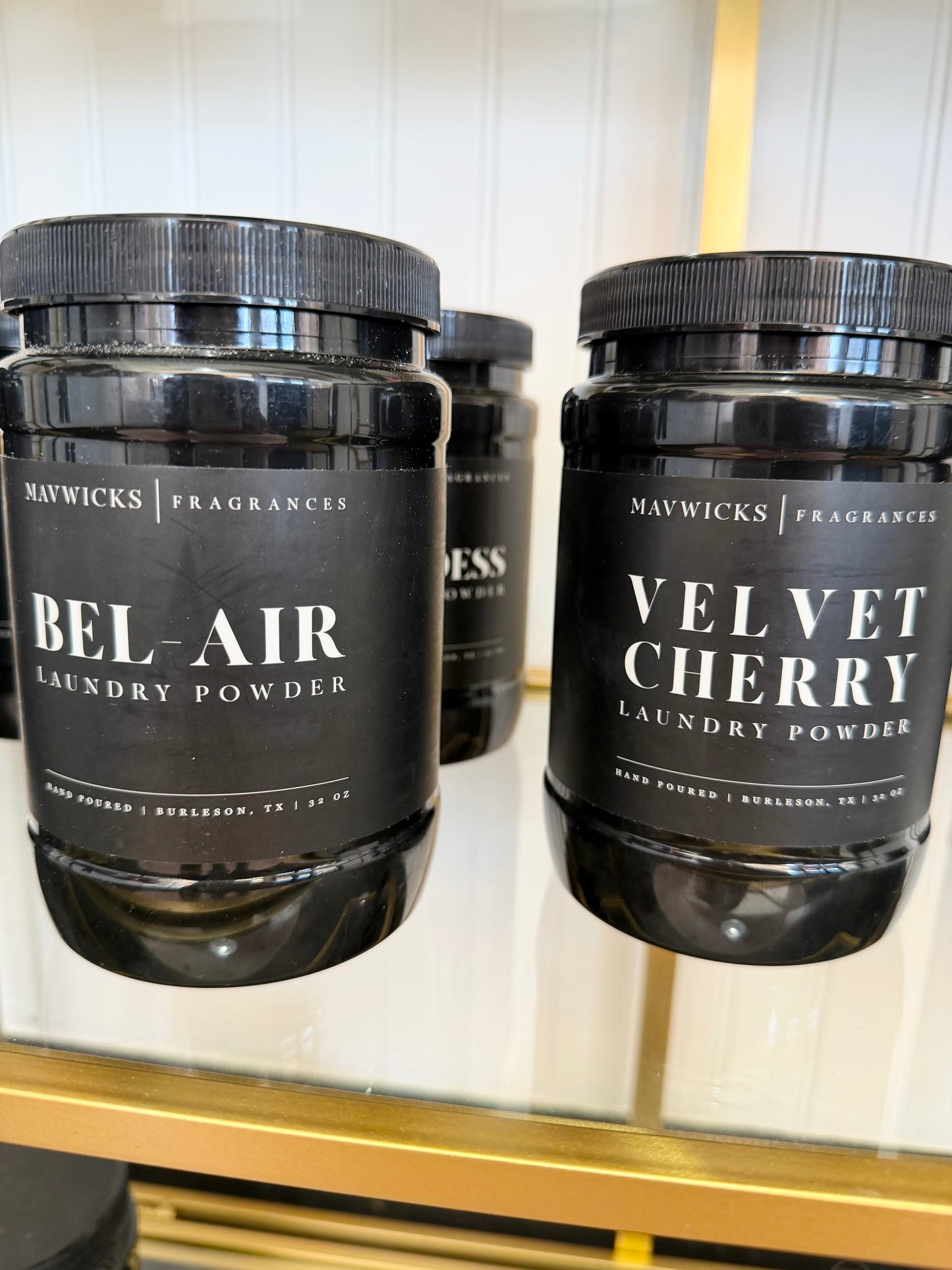 Powdered Luxury Laundry Detergent