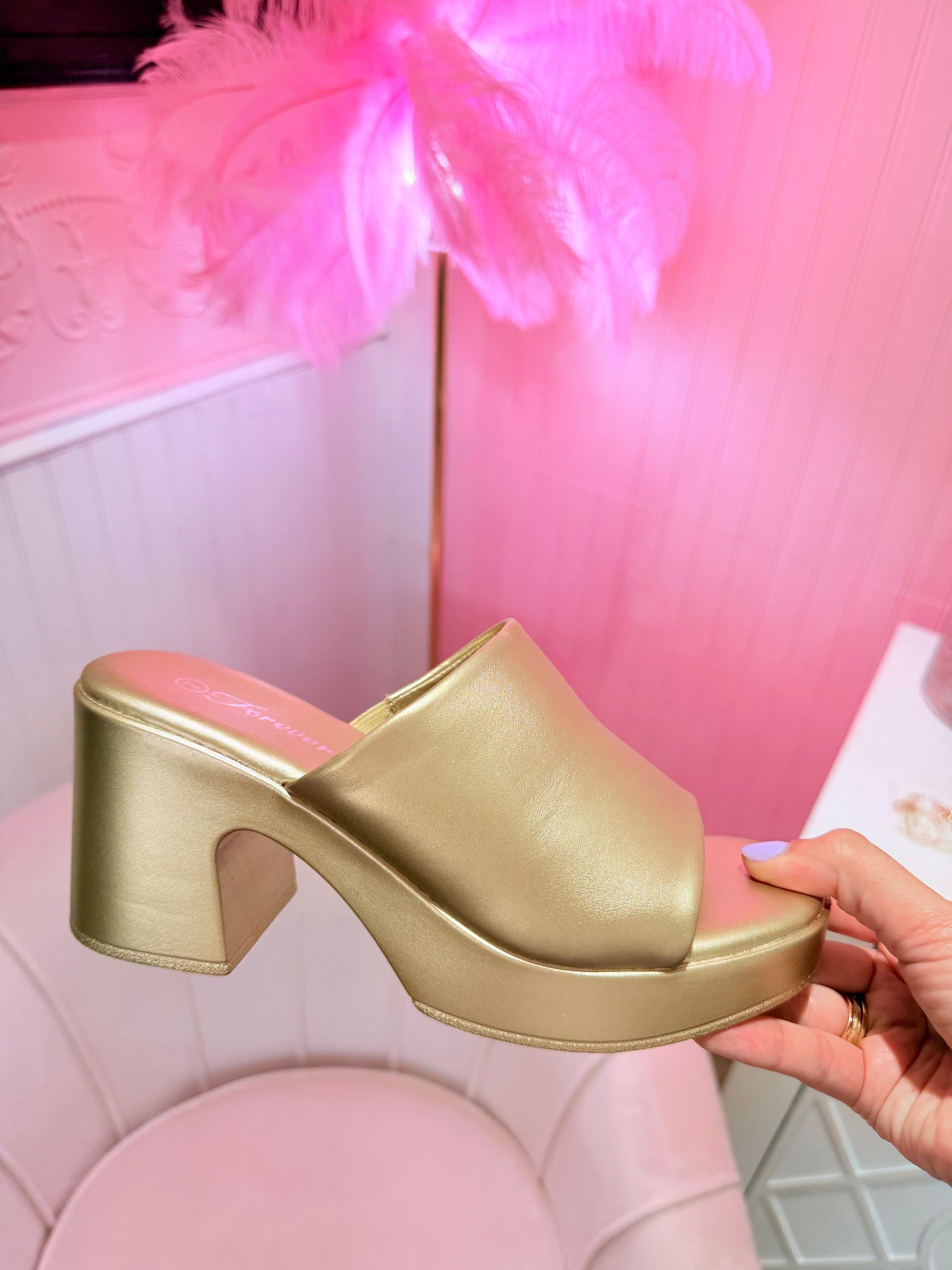 Lady Heel Sandals